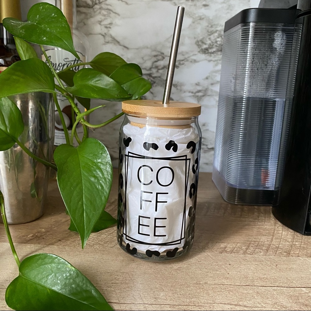 Coffee Leopard Print 16 oz Libbey Glass Can Coffee Cup Bamboo Lid Metal Straw